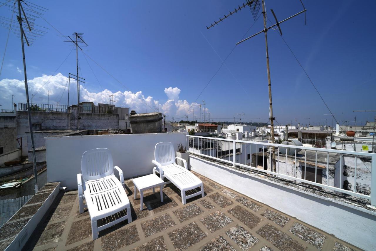 Domus Lapis - Con Terrazza Panoramica Villa Ostuni Eksteriør billede