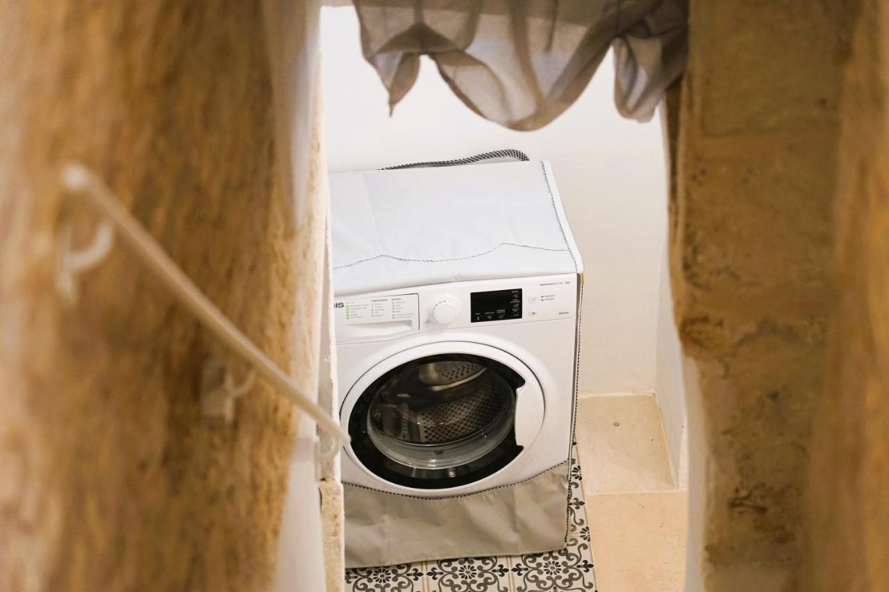 Domus Lapis - Con Terrazza Panoramica Villa Ostuni Eksteriør billede