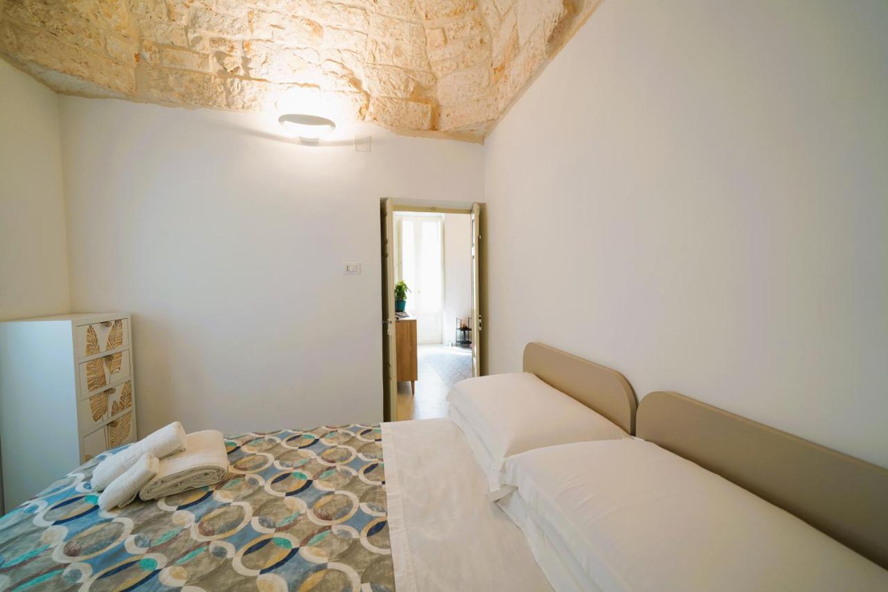 Domus Lapis - Con Terrazza Panoramica Villa Ostuni Eksteriør billede